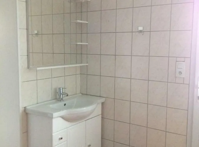 Des Ecuries * La Baconniere