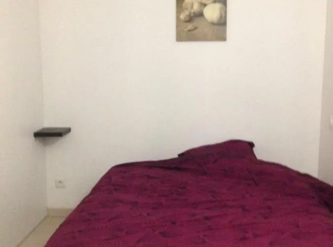 Des Ecuries 펜션 La Baconniere